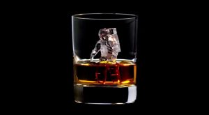 Maistuisiko viski astronauttijäillä? astronautti_viski