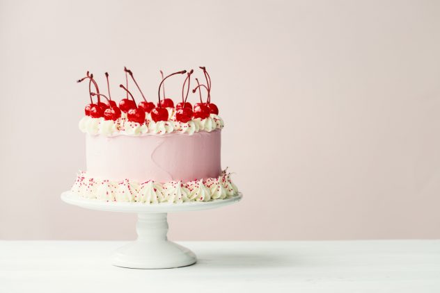 cake cherries