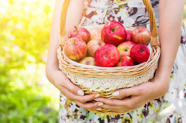 apples