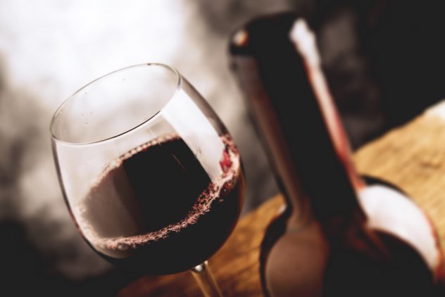 fine wine – tilt shift selective focus effect photo red alcohol