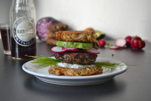 Ramen burger + mustapapupihvit Thumbnail for 56784