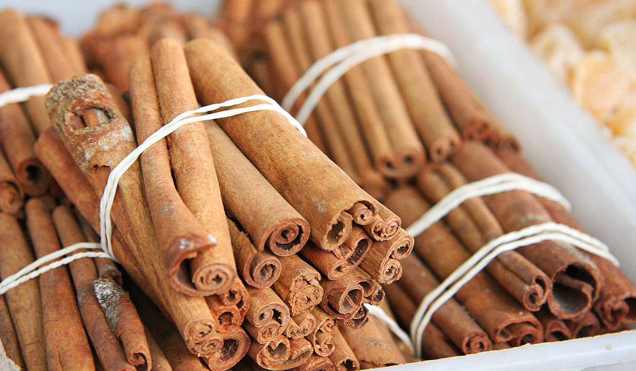 1280px-Cinnamon-other