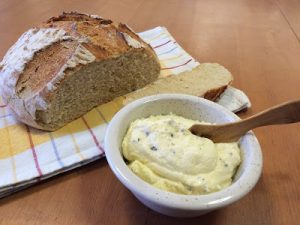 Valkosipulilevite ja vehnäinen pataleipä Thumbnail for 58423