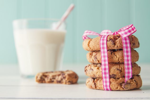 cookies milk