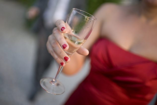 champagne alcohol drink