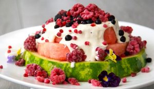 GURMEEN KOHU-KAKKU: Vesimelonikakku 2 – PALUU GURMEE vesimelonikakku 1200×700