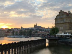 Praha hemmottelee matkailijaa Thumbnail for 84229