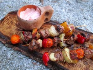 Mahtavat Saskik vartaat ja tomaattinen hapankermakastike Thumbnail for 87197