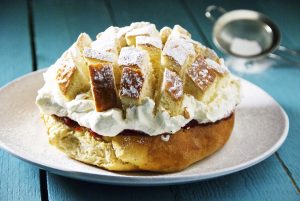 Pull apart laskiaispulla Thumbnail for 96636