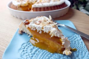 Mantelinen tyrni-mascarponetorttu äidin ohjetta mukaellen. Thumbnail for 98917