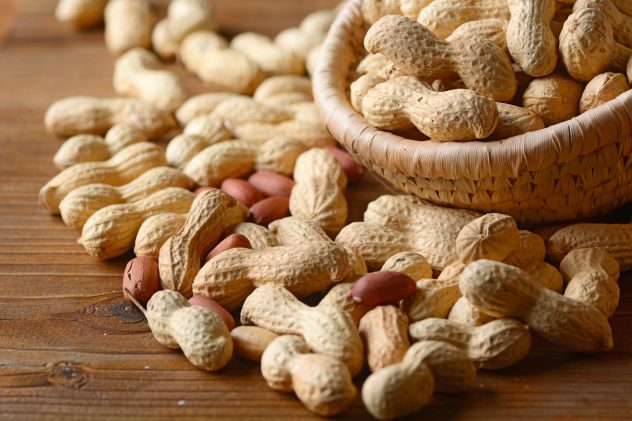 peanuts nuts