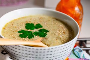 Suussa sulava parsakaali-kukkakaalikeitto Thumbnail for 102551