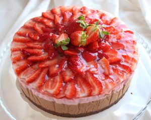 Kiss cake that is bound to steal everyone’s heart Thumbnail for 106566