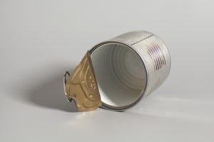 Open an empty tin can metal