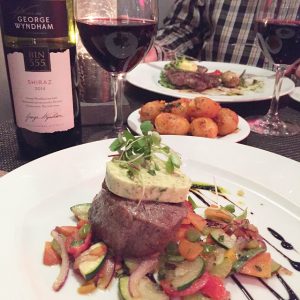 BBQ-House ja Rotukarjaviikkojen makuelämysten ilta. Thumbnail for 116837