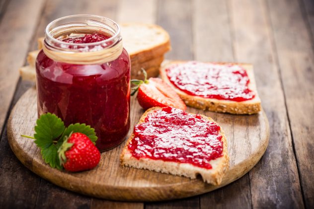 Strawberry jam on the bread