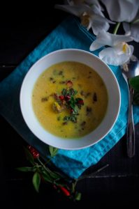 Itämainen nyhtökaura-kookoskeitto Thumbnail for 130408