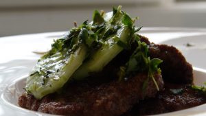 🍂 ITALIALAISILLA YRTTISEOKSELLA PANEROITUA HÄRÄN SISÄFILETTÄ & TIMJAMI-MUMMONKURKKUJA 🍂 Thumbnail for 131318