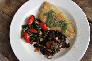 Paistetut punikkitatit balsamicolla Thumbnail for 132567