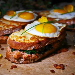 LÄMPIMÄT TONNIKALA- KERROSLEIVÄT Thumbnail for 146792