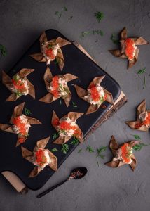 Rapeat ruis-joulutortut savulohitäytteellä Thumbnail for 147517