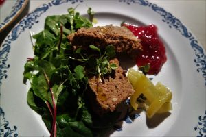 Yrttinen hirvi- ja sieniterriini Thumbnail for 148043