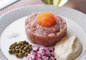 Sillitartar tuoresillistä ja Tukkutorin Kalan Kallen parhaat kalankäsittelyvinkit Thumbnail for 151120