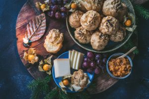 Le Gruyère AOP-juusto Sveitsistä niihin parhaimpiin herkutteluhetkiin: Gougères tuulihatut Thumbnail for 154815