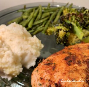 Maustettua kanaa, vihannesten ja kukkakaalimuusin kanssa, pakko tehdä uudestaan! Thumbnail for 155306