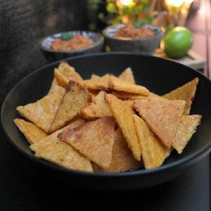 ITSETEHDYT VHH TORTILLA CHIPSIT JA TÄYTELÄINEN SALSA Thumbnail for 161841