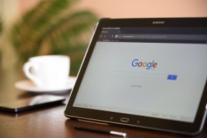 Suomalaisten googlatuimmat reseptit vuonna 2020 – Kurkista mitä suomalaisissa keittiöissä syödään internet-search-engine-1433323_1920