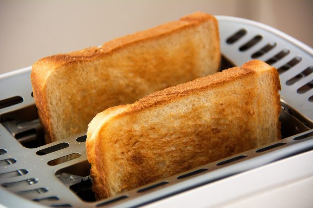 toast-1077984_1920 (1)