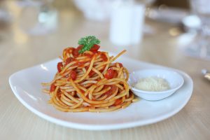 Yllättävän simppeli ja herkullinen pastaresepti –  Joe Bidenin paljastaa tämän lempi pastakseen spaghetti-4406130_1920