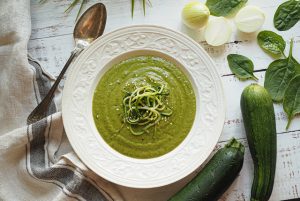 Puutarhurin samettinen kesäkurpitsa-pinaattikeitto, vegaaninen ja gluteeniton Thumbnail for 167183