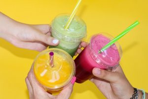 smoothies-1646627_640