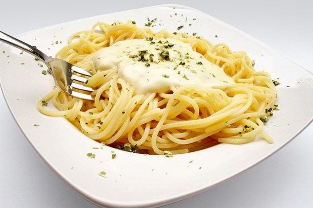 spaghetti-709337_640