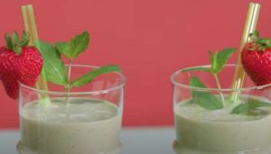 Juo tätä aamuisin, niin pysyt terveenä ja hoikistut aamiaissmoothie