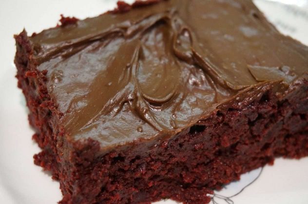 chocolate-cake-g4fa8df1df_1280