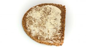 Millä voitelet leipäsi? – Tsekkaa nämä rasian tuoteselosteesta, jos haluat pysyä terveenä bread-890818_1280