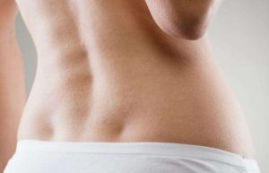 Onko alaselässäsi tällaiset kuopat? Lue mitä se kertoo sinusta Alaselka