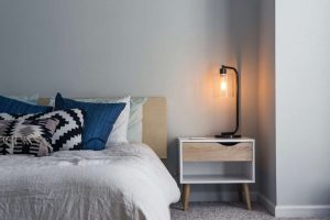 Tämä yksityiskohta kiinnittää vieraiden huomion ensimmäisenä kotonasi – et arvaa mikä se on christopher-jolly-GqbU78bdJFM-unsplash