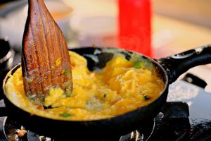 omellet-cooking-7452203_1280