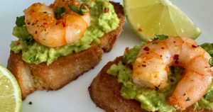 rapuleivat-avokadolla