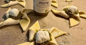 pesto-mozzarellatortut
