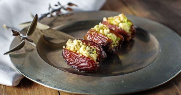 sinihomejuusto-taatelit