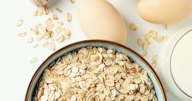 kananmuna-kaurapuuroon