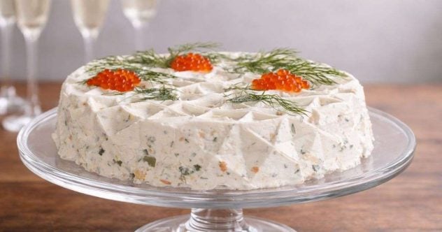 kylmasavulohimoussekakku