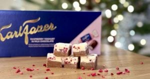 vadelmajogurttisuklaa-fudge