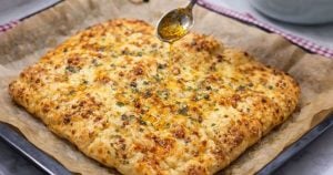 valkosipulinyhtoleipa