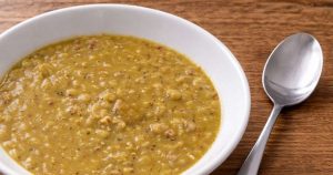 koskenlaskijan-hernekeitto